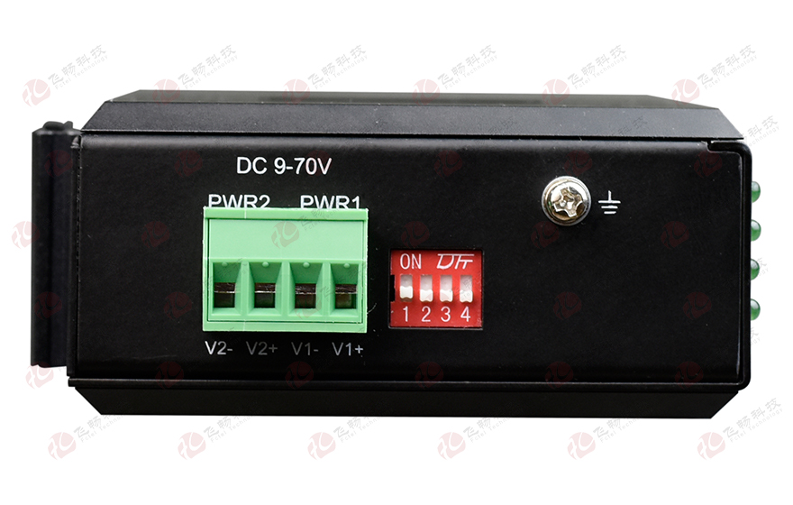 飛暢科技-mini工業(yè)軌式 4路百兆(物理隔離，總帶寬100M)轉(zhuǎn)1路百兆光